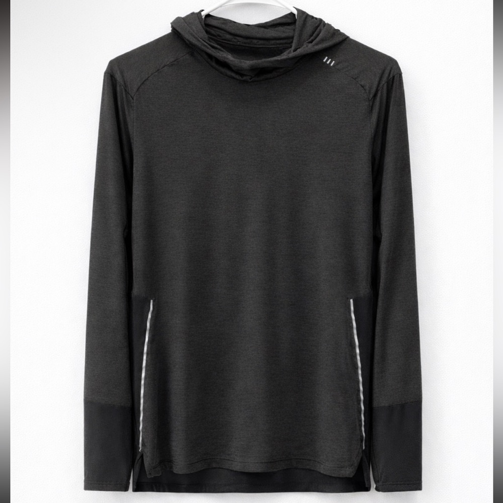 Lululemon Men’s Hooded Long Sleeve Top Gray Black Small Medium 19” PTP